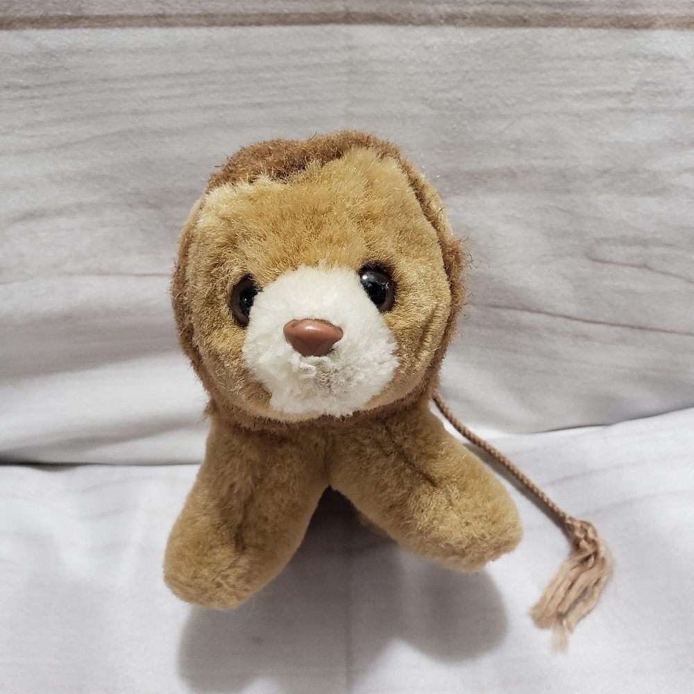 Vintage Caltoy Lion Mini Plush Stuffed Animal Toy 5.5 Inch Caltoy's Circus Korea
